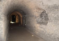 Untergeschoss des Bades