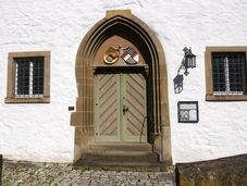 Portal mit limpurger Wappen